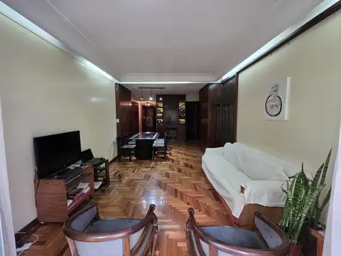 Charcas 2700, Piso 3