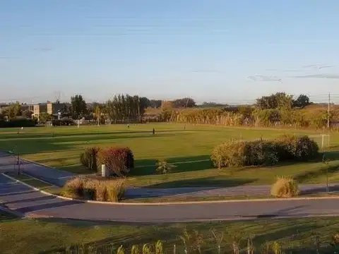 Terreno en Venta 40  mts Fondo