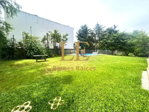 Casa en Alquiler de 4 dormitorios