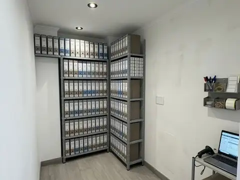 VENTA OFICINA EN EDIFICIO ÁSTOR