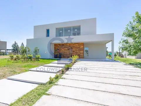 Casa en Alquiler Temporal en Countries y Barrios Cerrados en Ezeiza, USD 3.500
