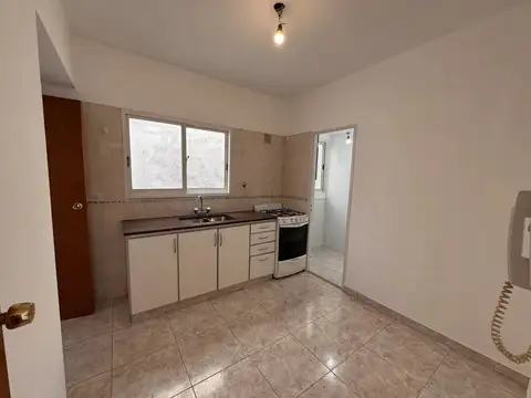 Departamento 3 ambientes con 1 baño