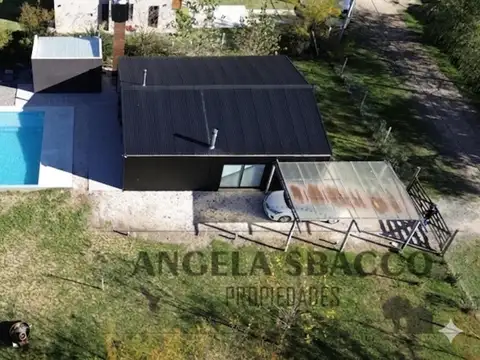 Casa en Venta con 2 cocheras