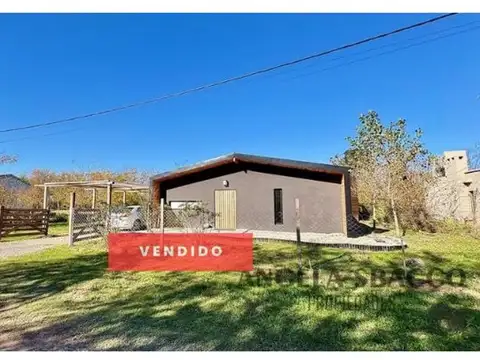 Excelente Casa en Los Pinos. VENDIDO VENDIDO.