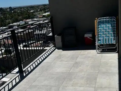 Venta Depto 2 Dorm Con Cochera Calle Mitre 900