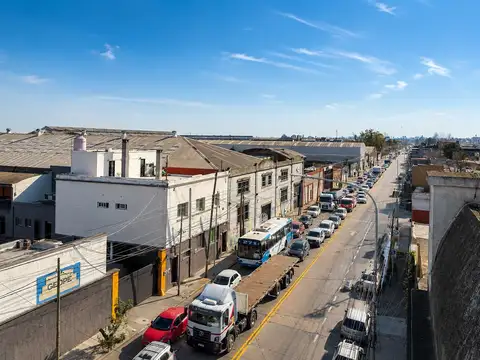 Galpon en Venta en Sarandí, USD 579.999