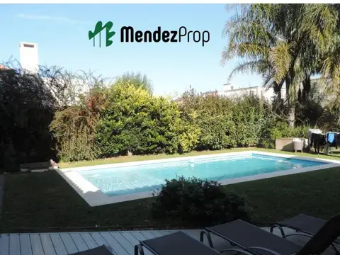 Casa 5 ambientes con 3 baños