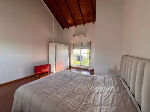 PH DOS AMBIENTES EN VENTA EN REMEDIOS DE ESCALADA