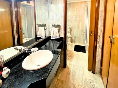 Chalet de 5 Ambientes - Detalles de Categoría