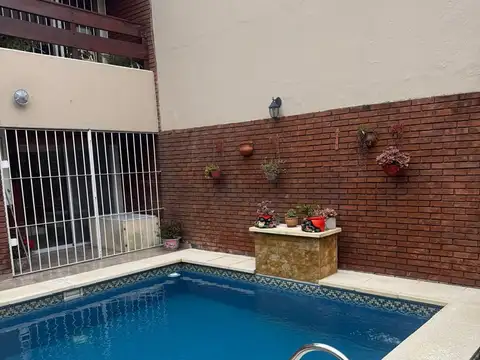 Casa Chalet  en Venta en Parque Patricios, Capital Federal, Buenos Aires