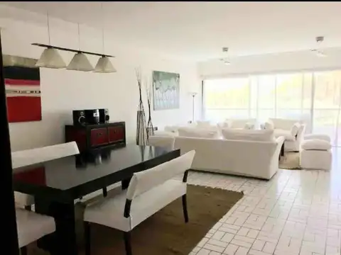 Departamento en Alquiler Temporal de 4 ambientes