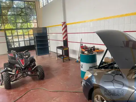 Galpon en Venta 26  mts Fondo