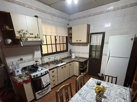 Depto Tipo Casa en Venta en Avellaneda, USD 115.000