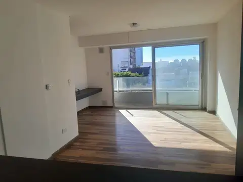 al 100