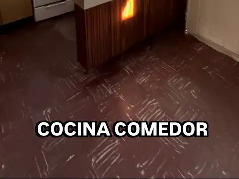 Casa 3 ambientes con 2 baños