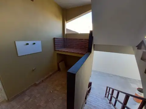 Depto Tipo Casa en Venta de 3 ambientes