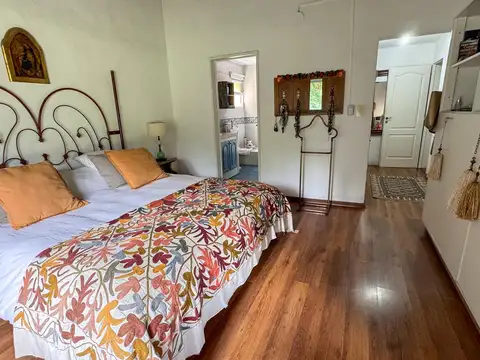 Casa en Alquiler Temporal con 4 cocheras