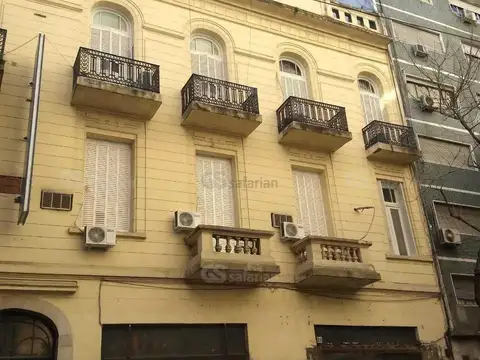 Departamento en Alquiler de 6 ambientes