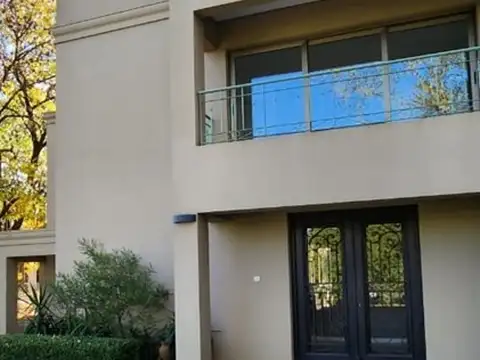 Ayres del Pilar-Abra Grande 100