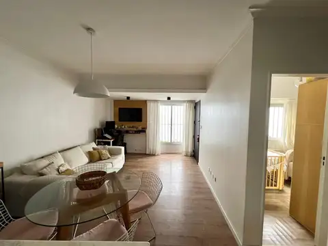 Depto Tipo Casa en Venta de 2 dormitorios