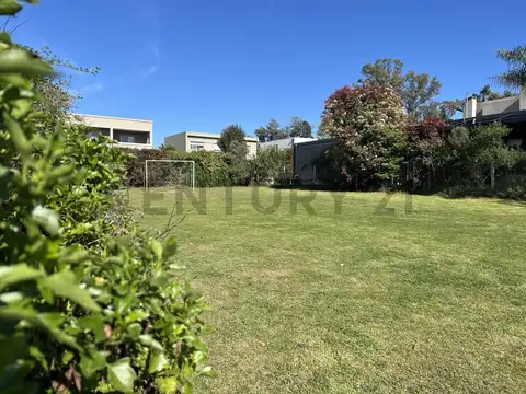 Venta de lote terreno en Barrio cerrado Alvear de Benavidez cerca de Villanueva Tigre con financiaci