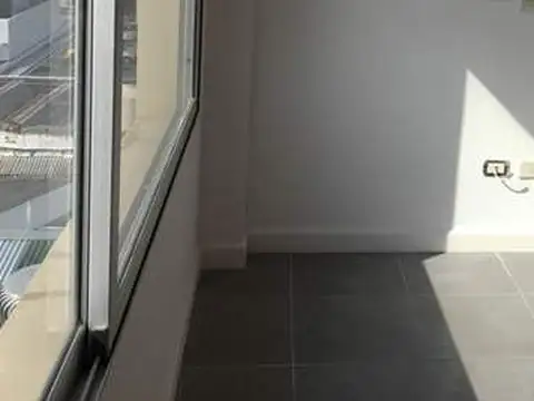 Oficina - Venta - Argentina, La Matanza - Av. Pte.Peron 2700