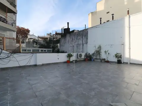 VENTA PH 3 AMBIENTES PATERNAL LUMINOSO TERRAZA