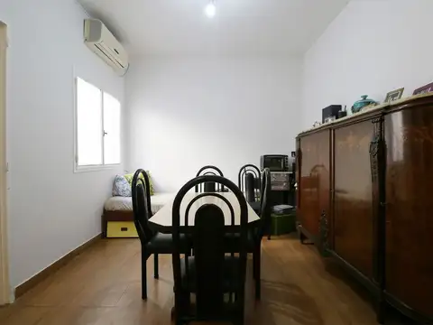 Depto Tipo Casa en Venta en Paternal, USD 105.000