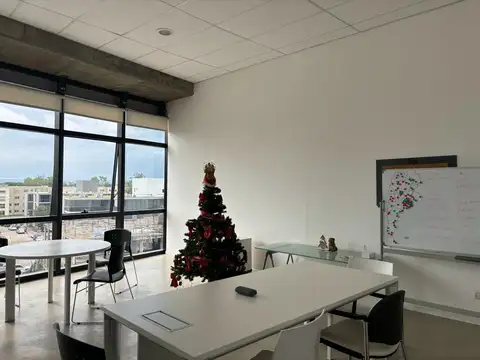 Oficina en Venta con 1 cochera