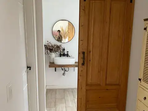 Casa en Venta en B° La Candelaria, Bella Vista, Lote central