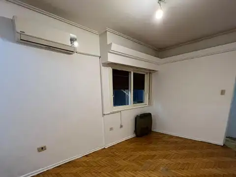Departamento en Alquiler en Villa Luro, $ 820.000