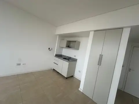 Oficina en Alquiler en Nordelta, USD 450