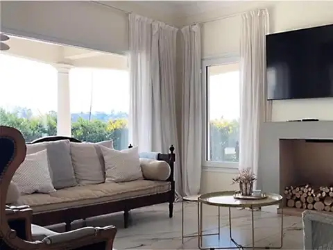 Hermosa Venta casa en Los Jazmines Pilar del Este APTO CREDITO