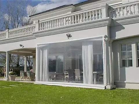 Casa 5 ambientes con 3 baños