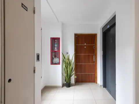 Departamento en Venta en Plaza Moreno, USD 60.000