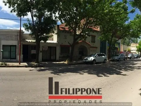 Casa + Galpón En Venta - Brown 1638
