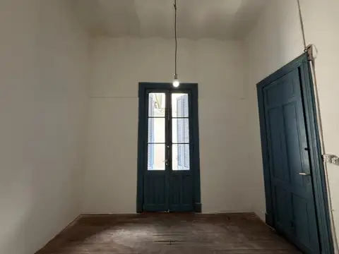 Depto Tipo Casa en Alquiler 60 años