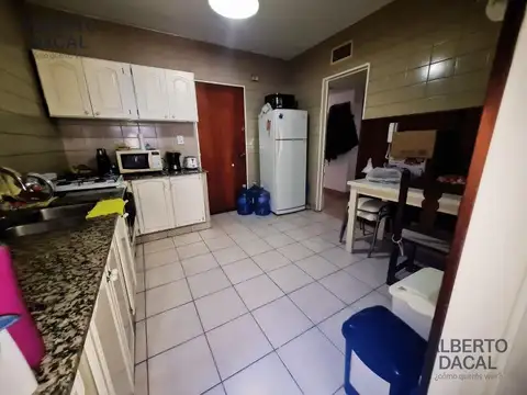 Departamento en Alquiler con 1 cocheras