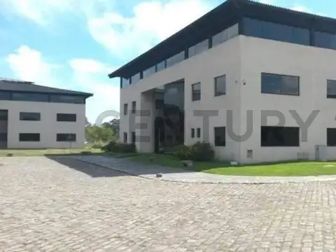 Av Agustin Garcia 8800, Piso 0