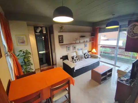 alameda 201 1100, Piso 1