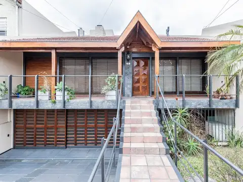 Excelente chalet 5 amb. en Barrio Güemes, Haedo