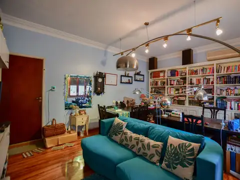 CASA EN VENTA LA PLATA 2 DORMITORIOS EN 1 PLANTA