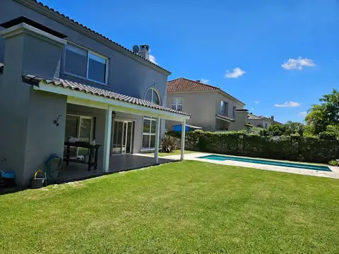 Casa  en Venta en Barrancas del Lago, Nordelta, Tigre