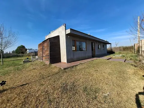 CASA EN VENTA EN SICARDI CON ESCRITURA DEFINITIVA