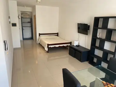 Departamento en Alquiler Temporal con 1 cochera