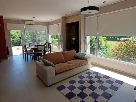 20 657 y 658 - SE VENDE! CASA 3 DORMITORIOS - CON ESCRITURA y PLANO VISADO PARA BANCO!