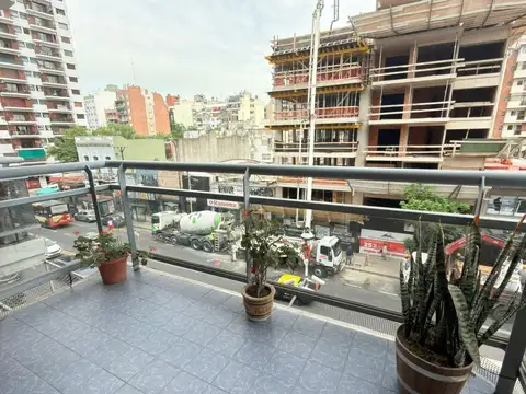 AV. FEDERICO LACROZE 2400, Piso 2