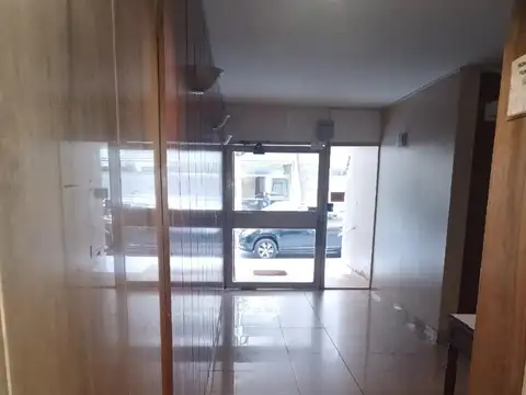 1 ambiente y medio. Divis. frente vista baño comp y cocina