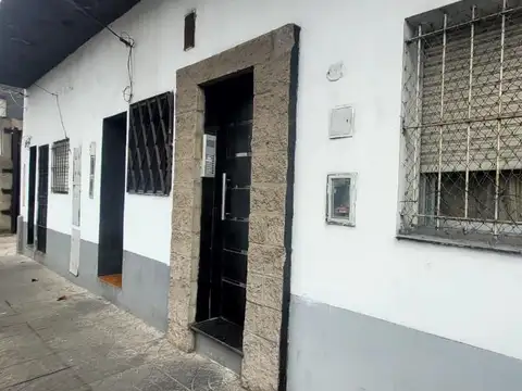 Venta - Departamento - 3 Ambientes - Frente - Balcon - Ciudadela - Terraza - Apto Credito - Permuta
