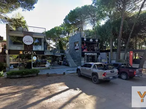 Local en Venta en Carilo, USD 721.000